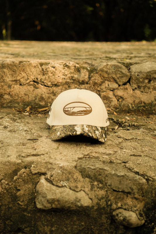 KAMUFLÁ TRUCKER HAT