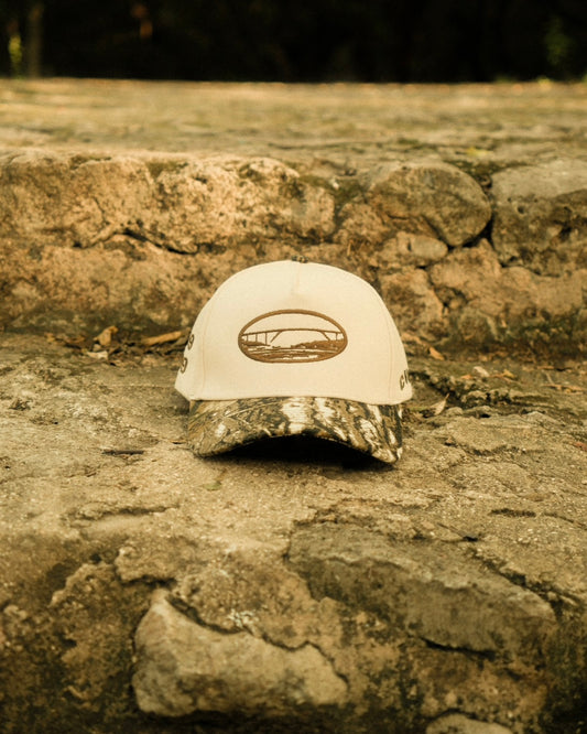 KAMUFLÁ TRUCKER HAT
